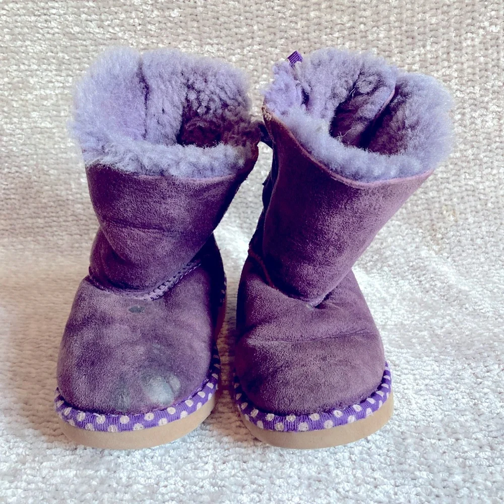 UGG Bailey Bows‎ Boots Shearling Suede Polka Dots Girls 11